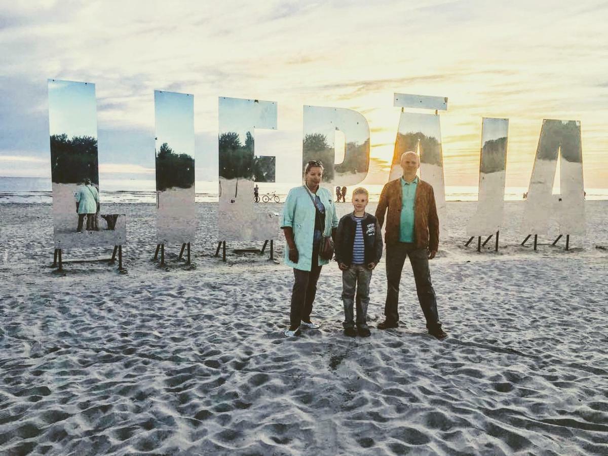 Liudmila Lägenhet Liepāja Exteriör bild